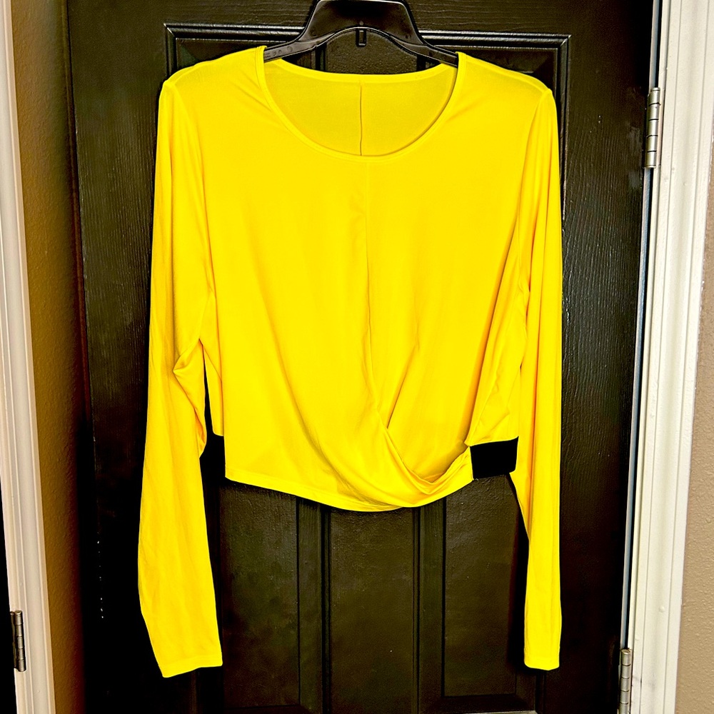 Fabletics Long Sleeve Crop Top